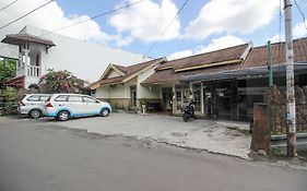Reddoorz Near Rs Sarjito Yogyakarta 2